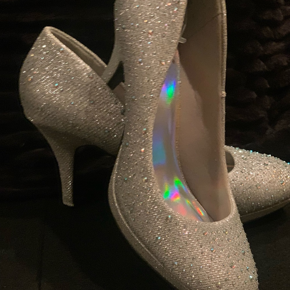 Silver sparkle evening shoes